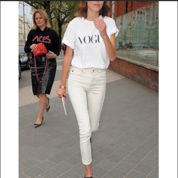 Solddd Outtt - Picture 3 of 12